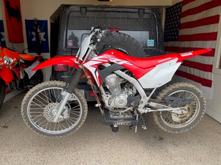 Jeep Wrangler with Honda  on the Loowit Lift